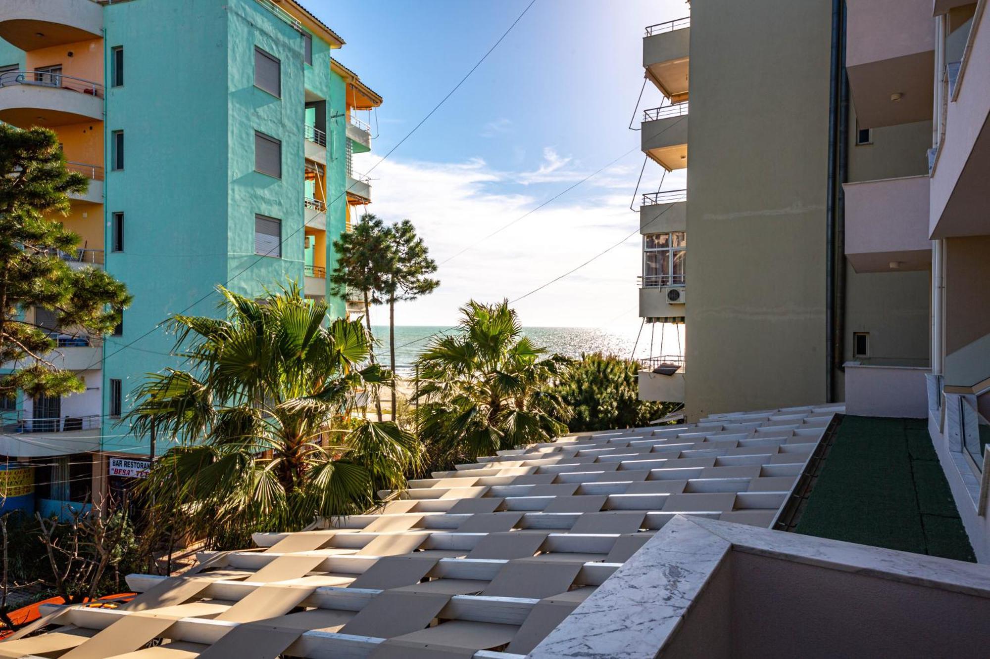 Hotel Bella Vista Shkallnur Exterior photo